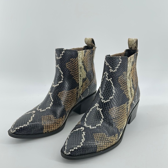 Crown Vintage Black&Tan Snake Skin Slip on Ankle Boots Sz 9.5 - Picture 1 of 12